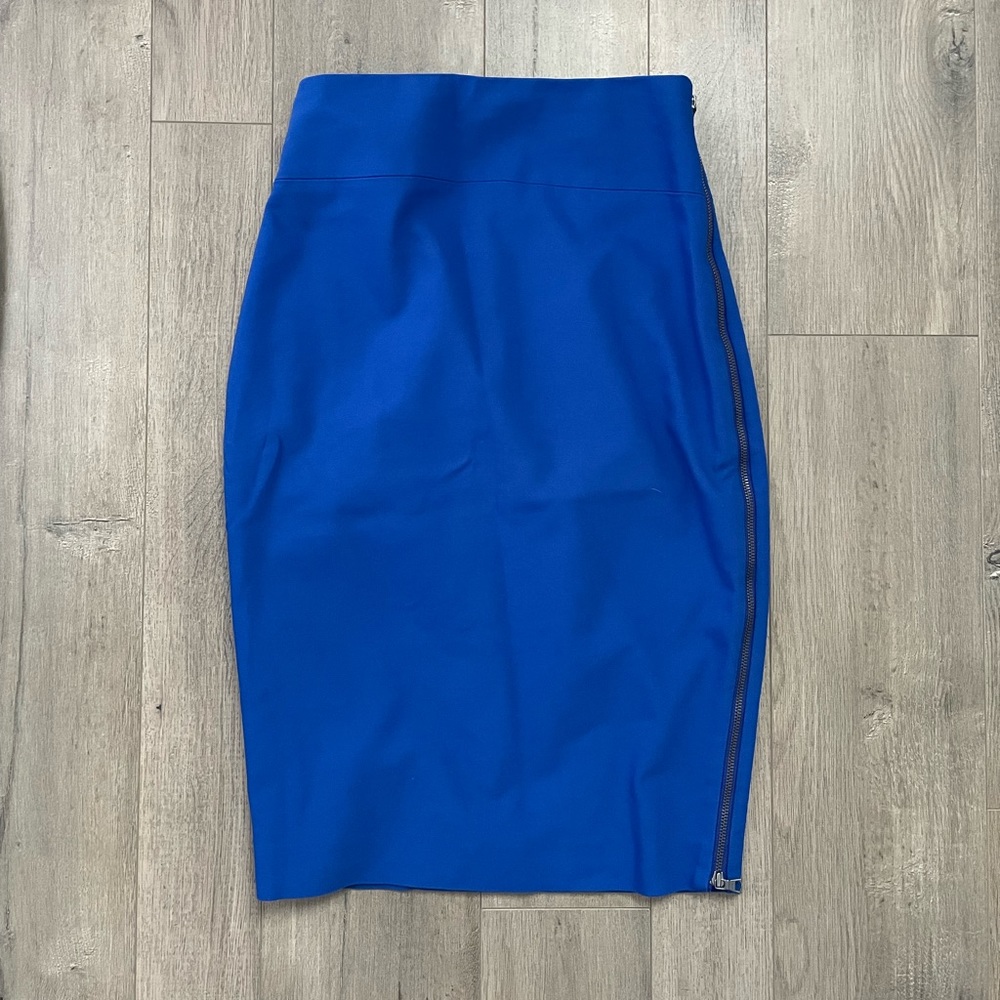 Express Stunning Royal Blue Pencil Skirt with Full Zipper - Picture 2 of 7